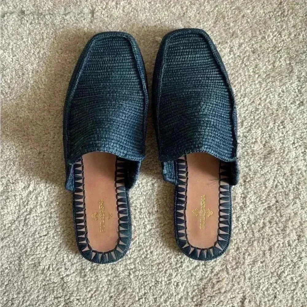 Bulibasha Munatas Midnight Blue Mules